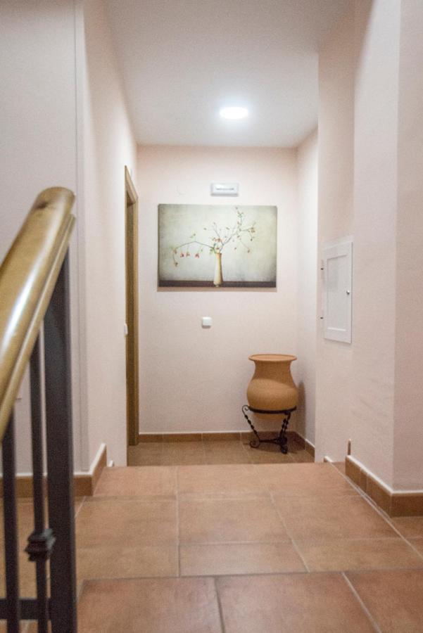 Apartamentos Amat - Only Adult - Playa El Bajondillo Торремолинос Экстерьер фото