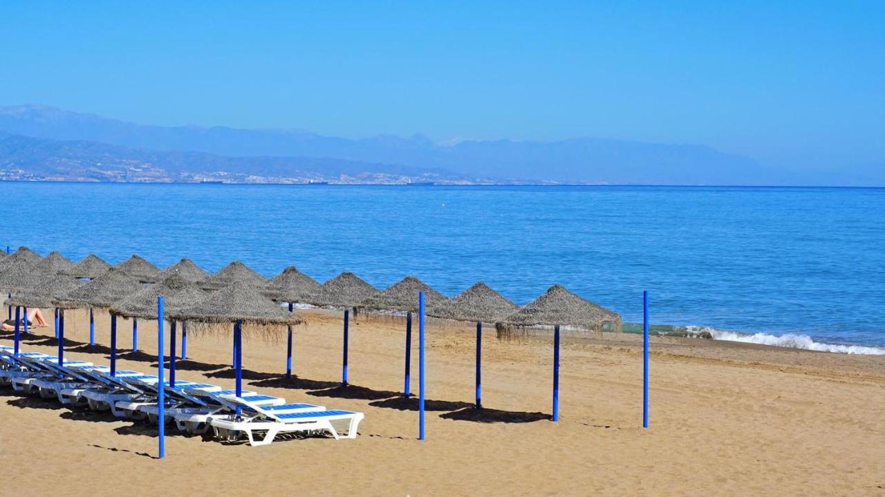 Apartamentos Amat - Only Adult - Playa El Bajondillo Торремолинос Экстерьер фото